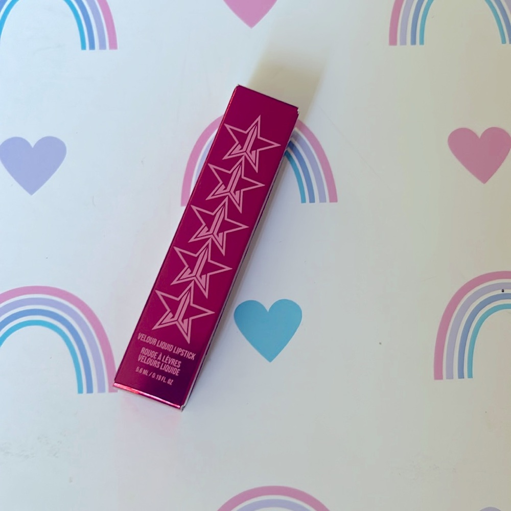 New Jeffrey Star Cut throat lipstick